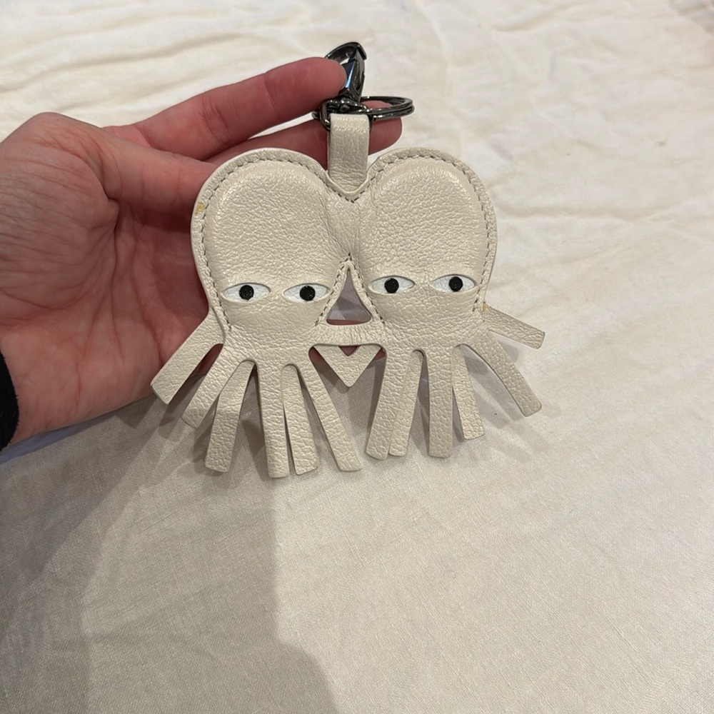 Min & Mon white octopus twins keychain